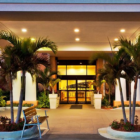 Holiday Inn Express Lake Okeechobee By Ihg Bagian luar foto