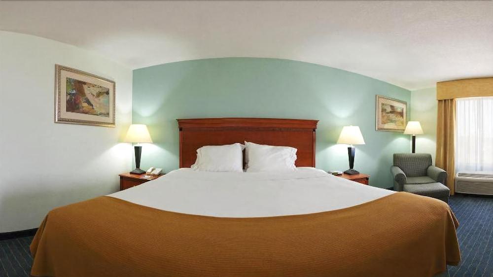 Holiday Inn Express Lake Okeechobee By Ihg Bagian luar foto