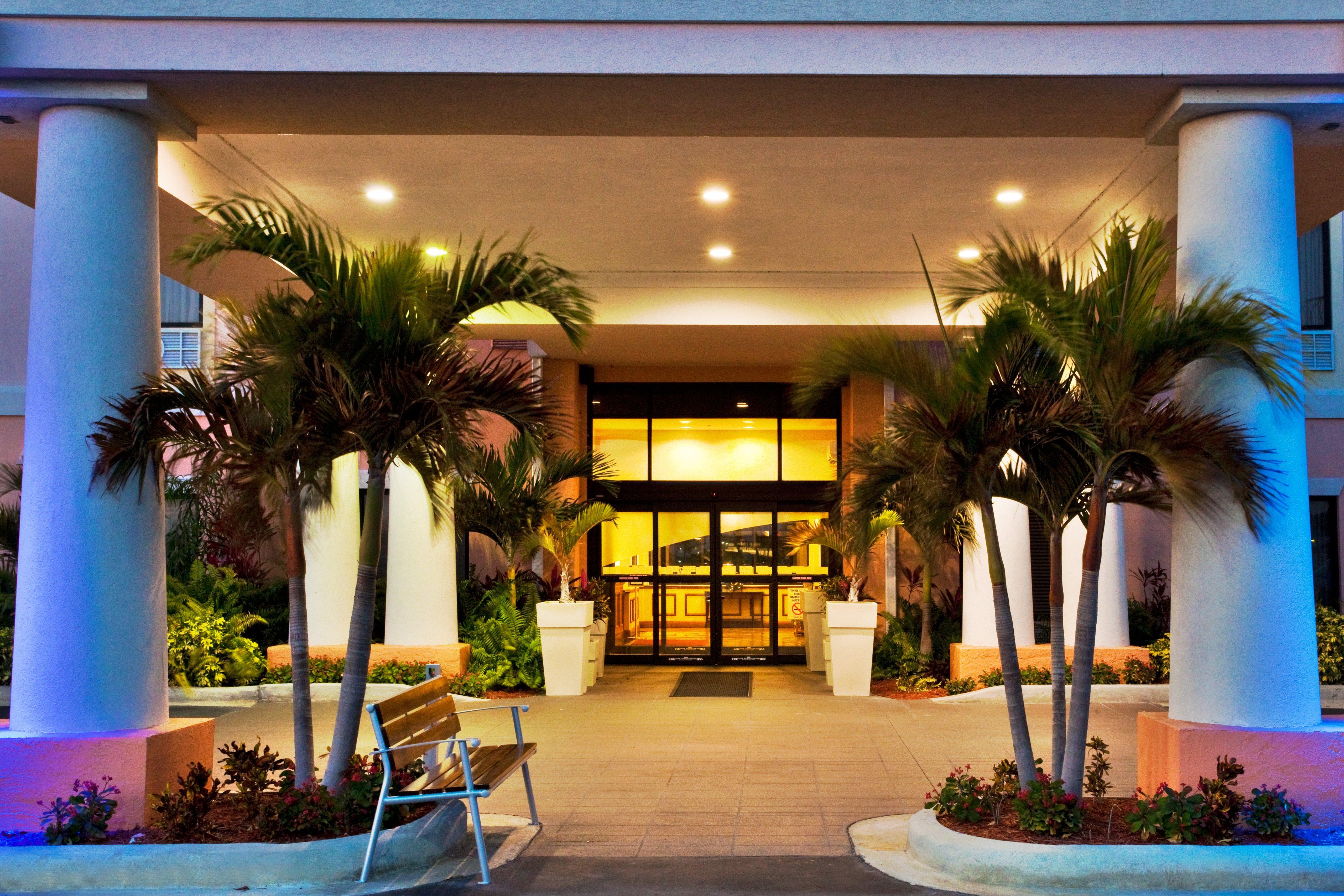 Holiday Inn Express Lake Okeechobee By Ihg Bagian luar foto