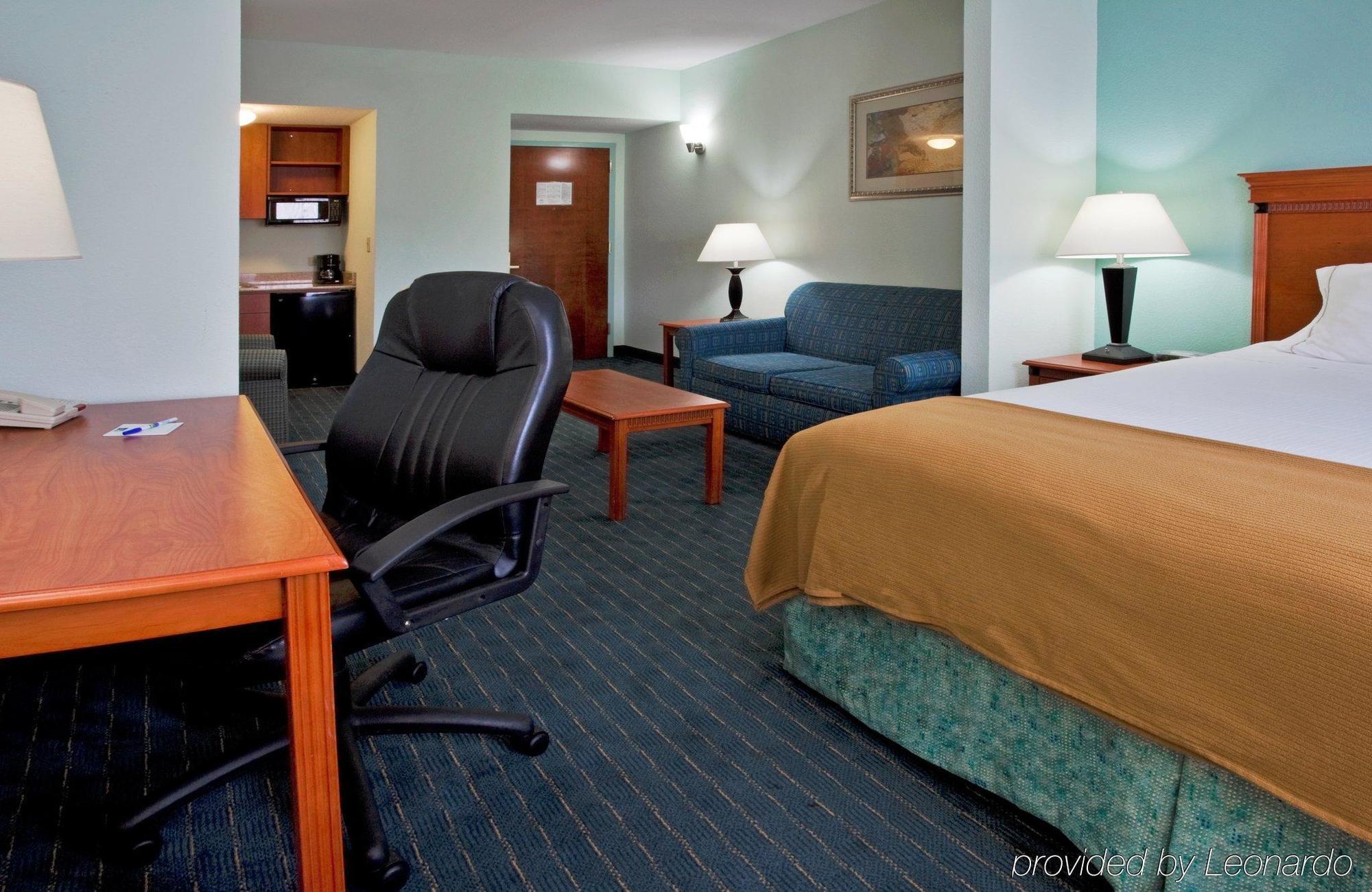 Holiday Inn Express Lake Okeechobee By Ihg Ruang foto